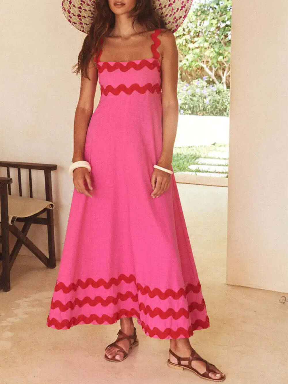 Quadratischer Ausschnitt Maxikleid mit Trägern
