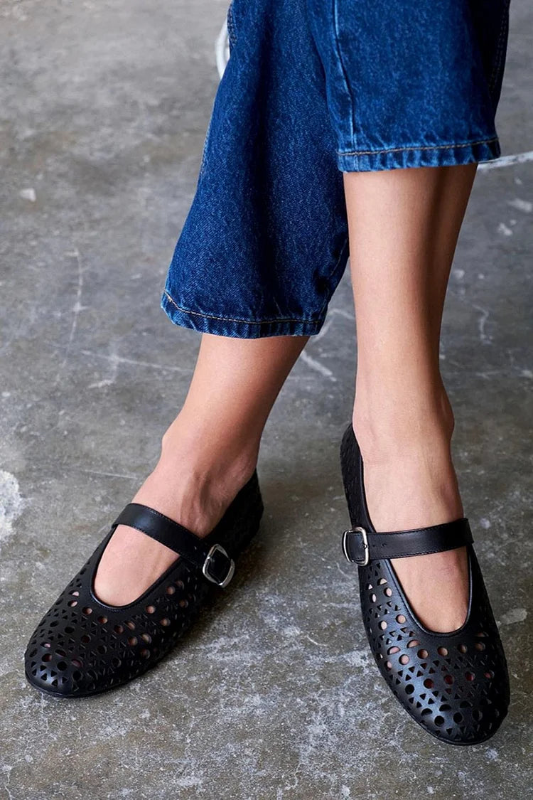 Runde Zehen ausgeschnittener Ristriemen Schnalle schwarze flache Schuhe