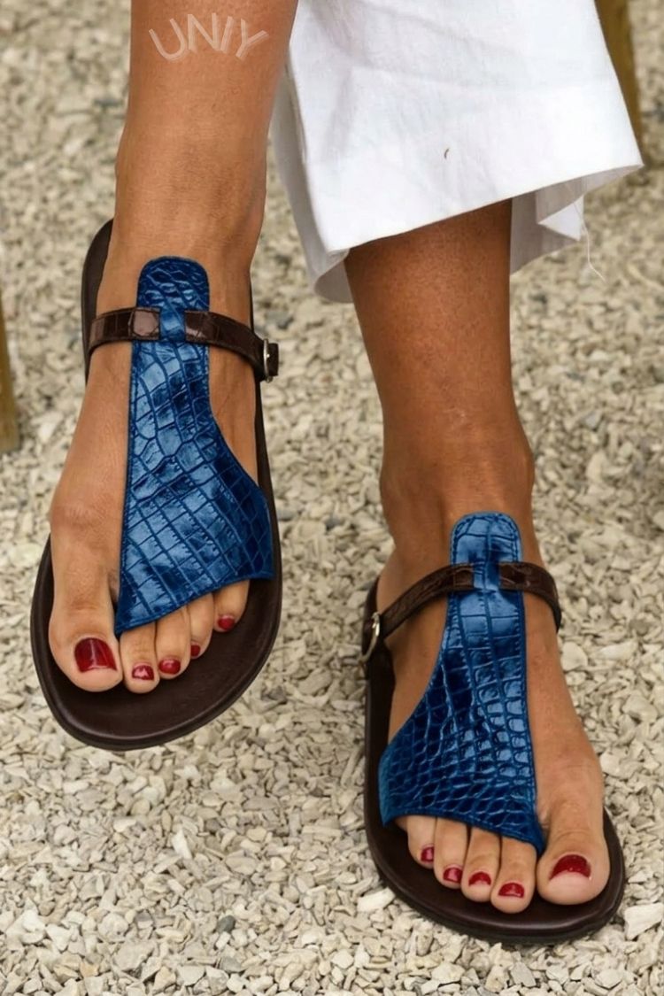 Crocodile Embossed Instep Strap Buckle Flip Flops Sandals