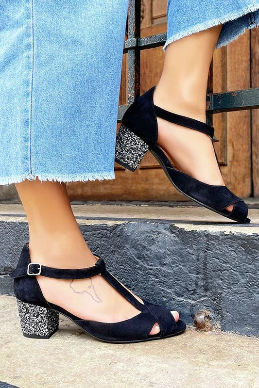 Sandali con tacco grosso neri peep toe, con cut-out e cinturino a T con fibbia