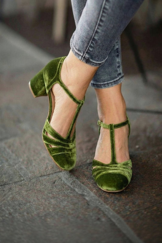 Chic Green Velvet T-Strap Round Toe Mid Block Heels