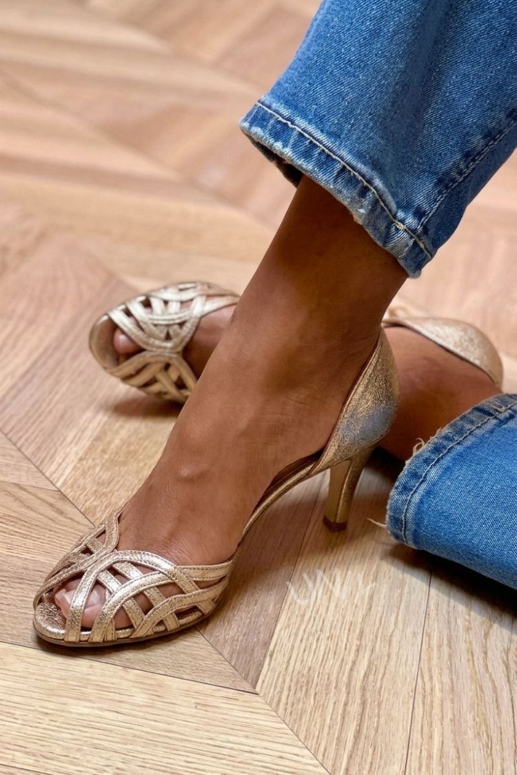 Metallic Gold Intertwined Straps Peep Toe Mid Heels]