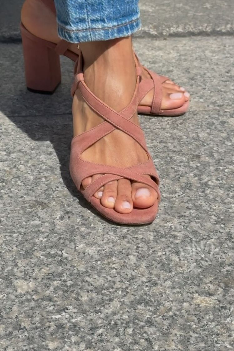 Chic Rose Pink Suede Criss-cross Block Heel Sandals