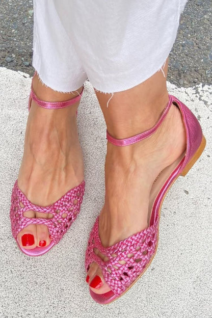 Elegant Woven Cutout Open Toe Ankle Strap Flat Sandals