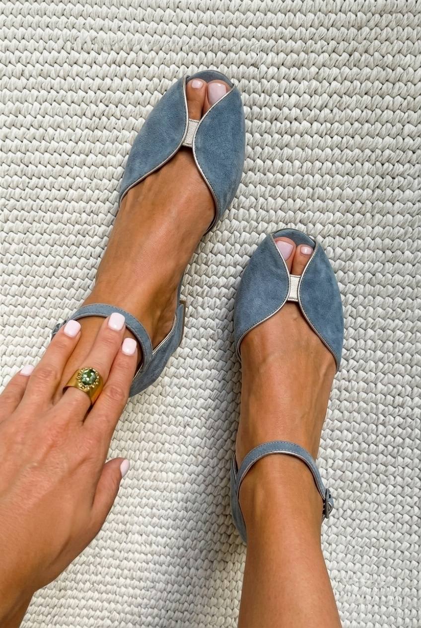 Schicke blaue Kunstwildleder Metallic-Besatz Peeptoe Ballerinas  