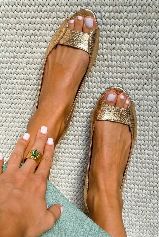 Chic Champagne Gold Metallic Textured Peep Toe Flats