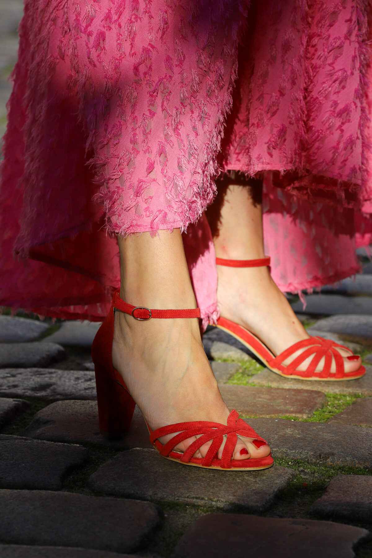 Red Suede Criss Cross Open Toe Slide Sandals [Pre Order]